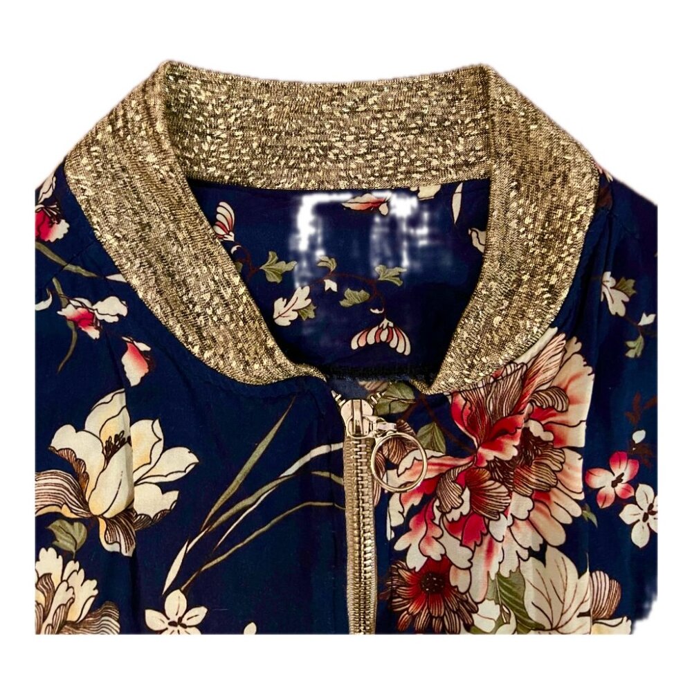 🚨CLEARANCE!!!! ⭐️HOST PICK⭐️ Untagged Floral/Gold Bomber-Style Sweater/Jacket - Picture 3 of 5